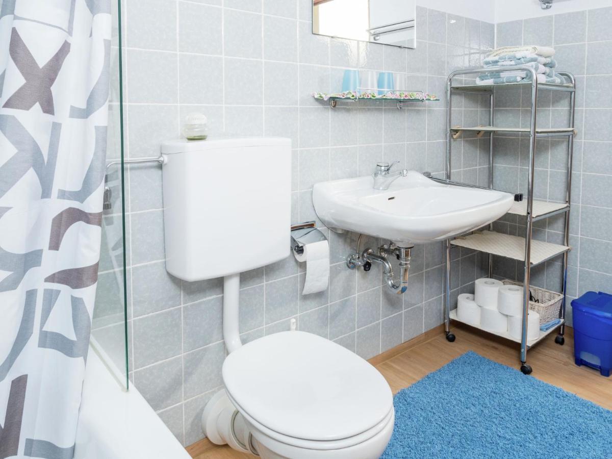 Cheerful Apartment Near City Centre Of Haslach Хаслах им Кинцихтал Екстериор снимка